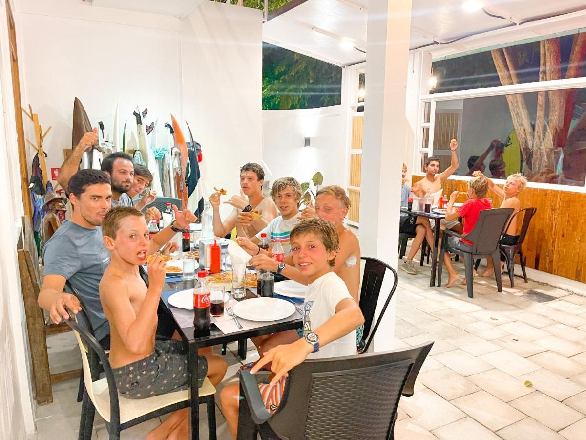 Moodhu Surf House 호텔 힘마푸시 외부 사진